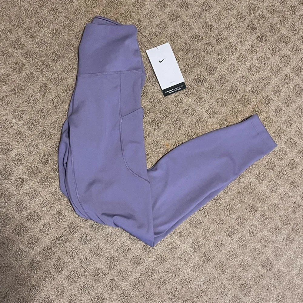 NWT Nike Women's One High-Waisted 7/8 Leggings with Pockets - Picture 2 of 5